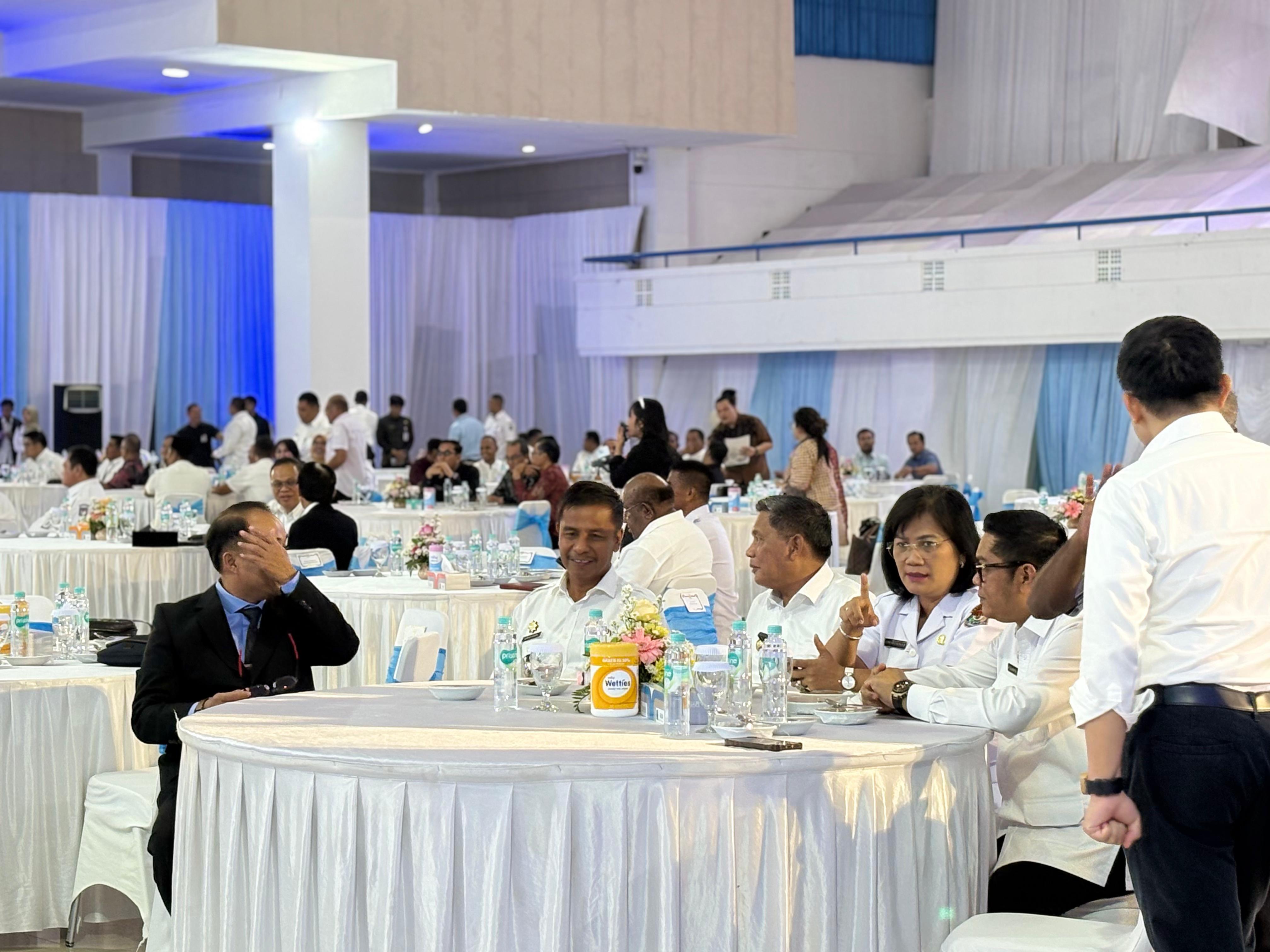 Perkuat Sinergi Pemerintah Pusat Dan Daerah Bupati Kampar Hadiri Kunker Spesifik Komisi II DPR RI.