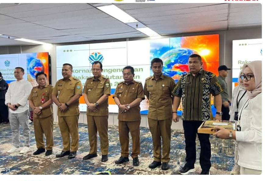 Bupati Kampar Ikuti Rakor Pengendalian Karhutla Nasional di Jakarta